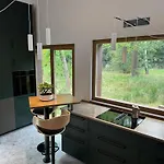 Foundation - Waldhaus Mit Sauna & Hottub ציטאו