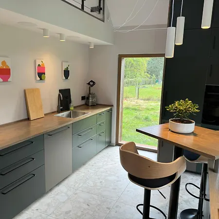 بيت للعطل Foundation - Waldhaus Mit Sauna & Hottub *
