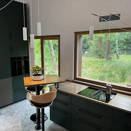 Foundation - Waldhaus Mit Sauna & Hottub تسيتاو
