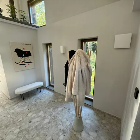 Foundation - Waldhaus Mit Sauna & Hottub *