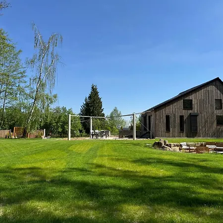 Foundation - Waldhaus Mit Sauna & Hottub *